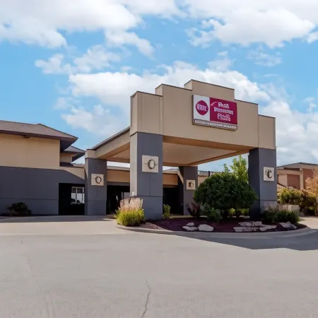 Best Western Plus Dubuque Hotel  Conference Center