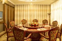 Keston Hotel