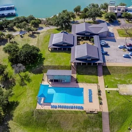 New Lake Travis Home on Golf Course w/Golf Cart