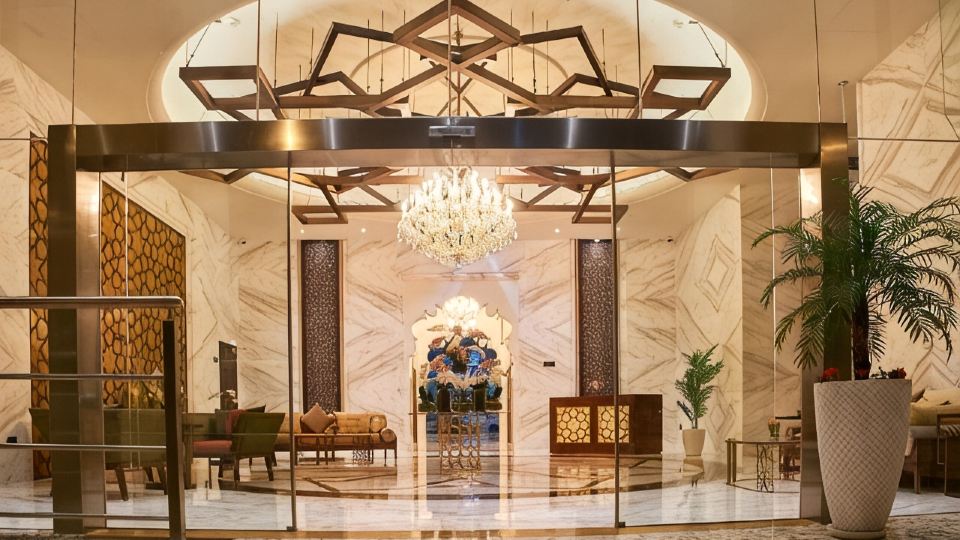 Carlton Dubai Creek Hotel