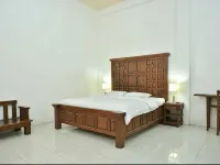 Hotel Family Nur โรงแรมในสุเมเนป