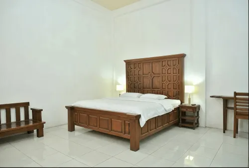 Hotel Family Nur