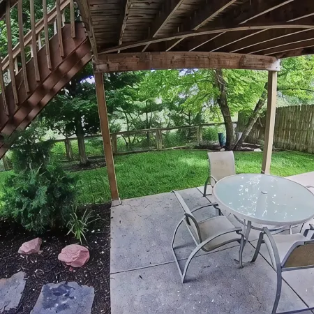 Spacious 4-bedroom house with AC, WiFi in NW Lincoln