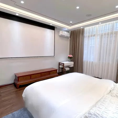 Binyang Thailand latex theme hotel