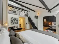 Mr Cas Hotels