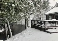 Beautiful Riverfront Home - 3 estrellas