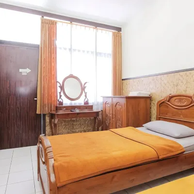 Lingga Guest House Jayagiri Lembang Các khách sạn gần Dusun tre
