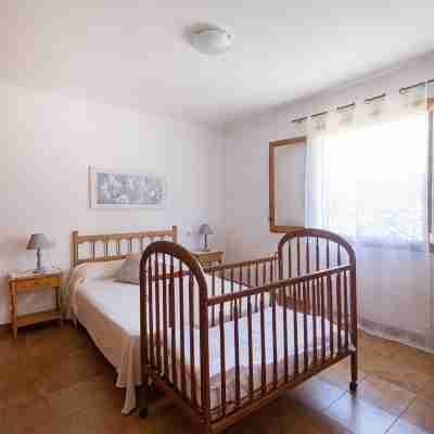 Illa Colom 65 Rooms