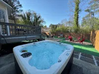 Modern Convenient Spot for 9 to Enjoy & Relax! - Wifi