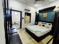 Hotel Laxman Resort by the Golden Taj Group &Hotels