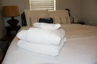 一臥室配備投影儀和全套廚房的舒適複式公寓 - 2 星級