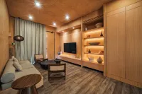 Redbrick Villa By The Feelas