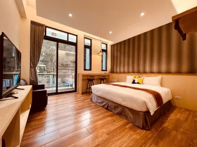 Yiju Boutique Hotel Hotel berhampiran Kuil Longfeng