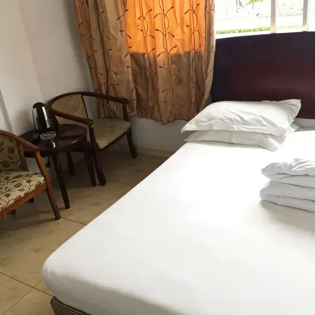 Liren City Inn