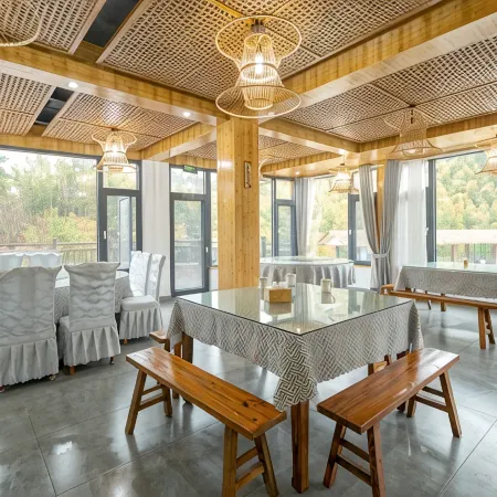 Floral Hotel · Tianzhu Mountain Bamboo Lishe Hotel