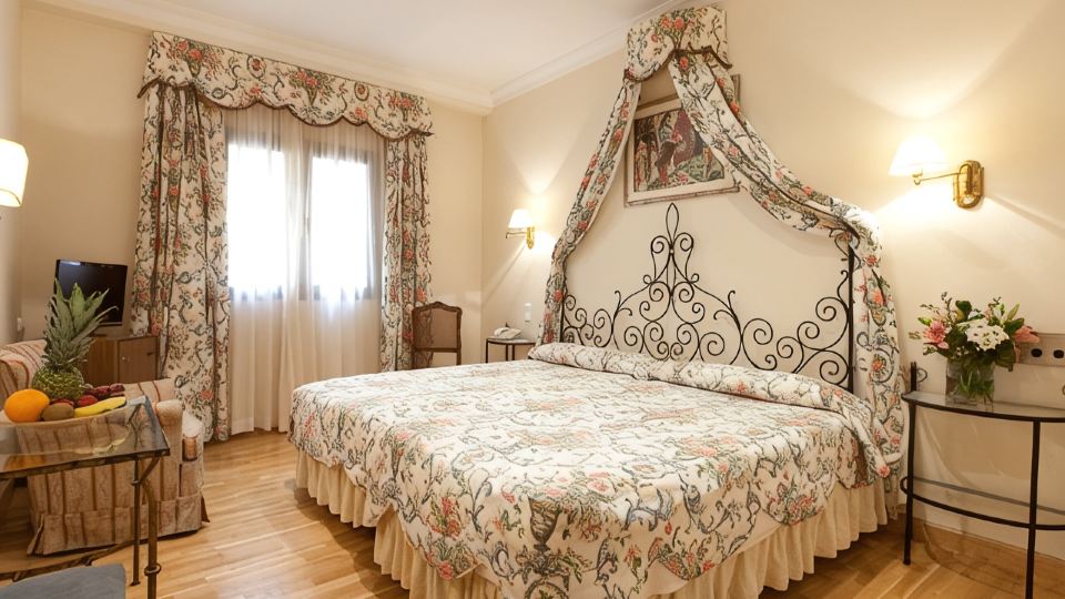 Hotel Doña María