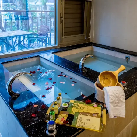 Resort One Hotel