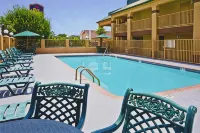 Americas Best Value Inn Denham Springs - Motels