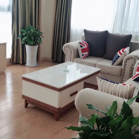 Vienna Hotel (Dangshan Development Zone Guangcai Market Store)