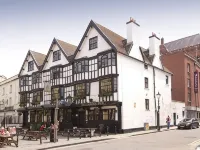 Premier Inn Bristol City Centre King St Hotels near Queen Square