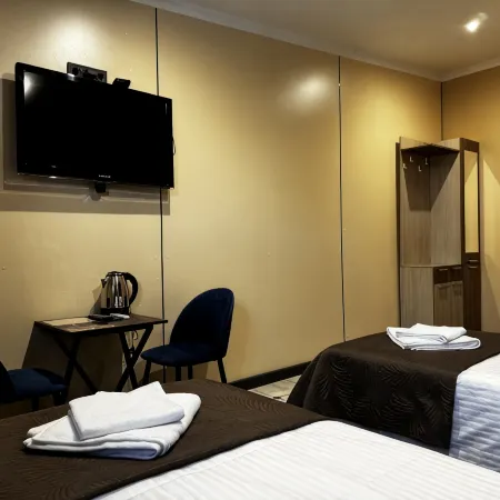Luna Hotel