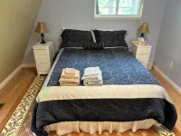 2 BR Lakefront Apartment on Black Lake - 3-Star