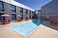 Iraipe Logroño Hotel - piscina