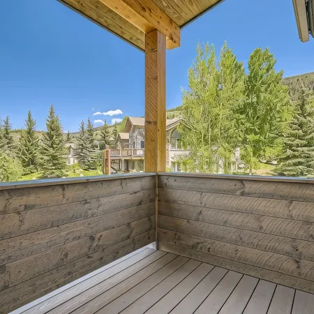 Lake & Mountain Views in Dillon! EV Charger