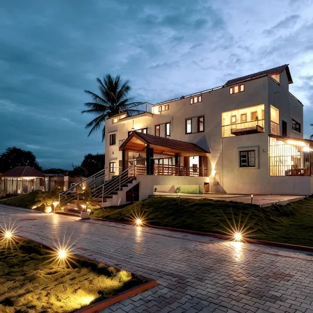 Amara Kosha Lagoon Hosur Private Villa 3BHK+1Dom, 2-20 pax, POOL+JACUZZI+MOVIE ROOMS+FOOD