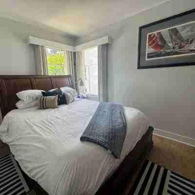 Cozy Vintage Cottage Rooms
