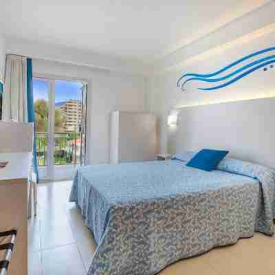 Hotel Servigroup Trinimar Rooms
