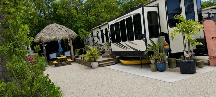 Marina-Beach-Heated Pool-Kayak Hotels in Key Largo