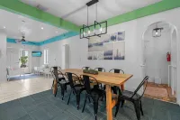 位置位置位置!!!南部海灘中心度假屋... - 私人泳池