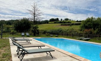 Gîtes & Chambres d'hôtes Peyrecout