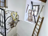 Les Cols du Ventoux - "Col de la Madeleine" apartment in the heart of the village of Bédoin. Hotels in Bedoin