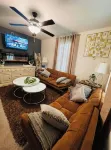 Cozy-Boho Private Guest Suit - Homestays