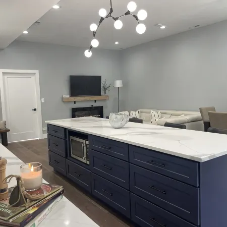New  house with pickle ball court  game room 5 min  Bass Lake Knox Indiana!