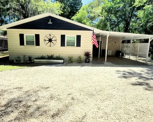 Withlacoochee River, 2/2,pet friendly, sleeps 6, fishing, scalloping, boating. Ξενοδοχεία στην πόλη Inglis