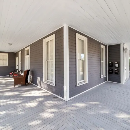 Victorian Manor: Downtown Apt, near Silver Springs & Fort King Historic Park