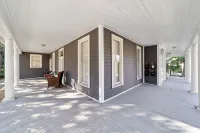 Victorian Manor: Downtown Apt, near Silver Springs & Fort King Historic Park