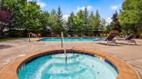 Best Western Plus Olympic Inn - Gym