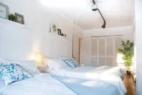 Beautiful Apt ONE STOP from Manhattan