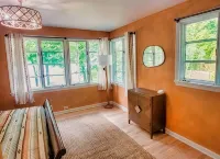 Huge Lake House. Sleeps 8, 4 BDRM, 4.5 BTHs. Private Dock w/ Canoes & Kayaks! - Wi-Fi