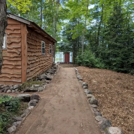 Private lakefront cabin on beautiful Munuscong Bay