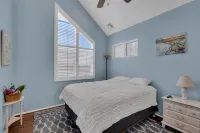 Oceanfront Normandy Beach NJ, Private Beach Access, Luxury Home w/ Decks & Views - Balkoner