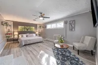 Clean & Spacious Cottage – Close to Campus!