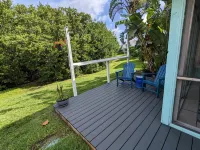 Island Time-Walk to the beach-Intercoastal home in tropical paradise! - 3 tähden