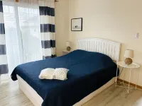 Avon NC OBX Dog-Friendly Home  - Short walk to the Beach or Sound - PARK PLACE - 3つ星
