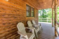 Unwind & Refresh at Memories Made Cabin
