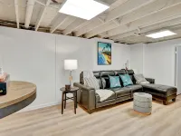 Pet and kid friendly home in Henrietta Hotels in Henrietta